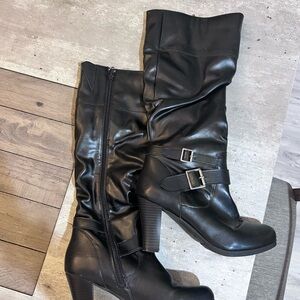 Women's Black Knee-High Boots